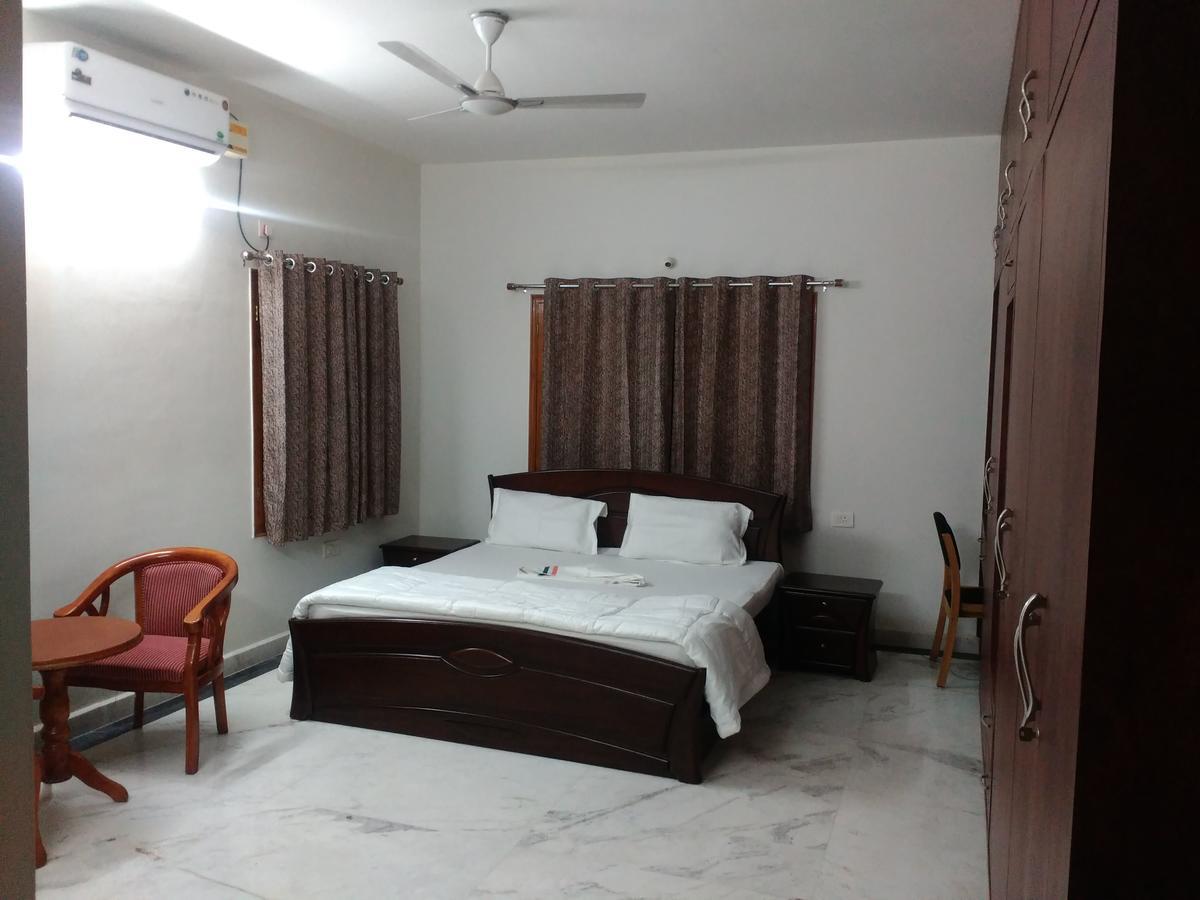 Fresh Living Prime Banjara Hotel Хидерабад Екстериор снимка